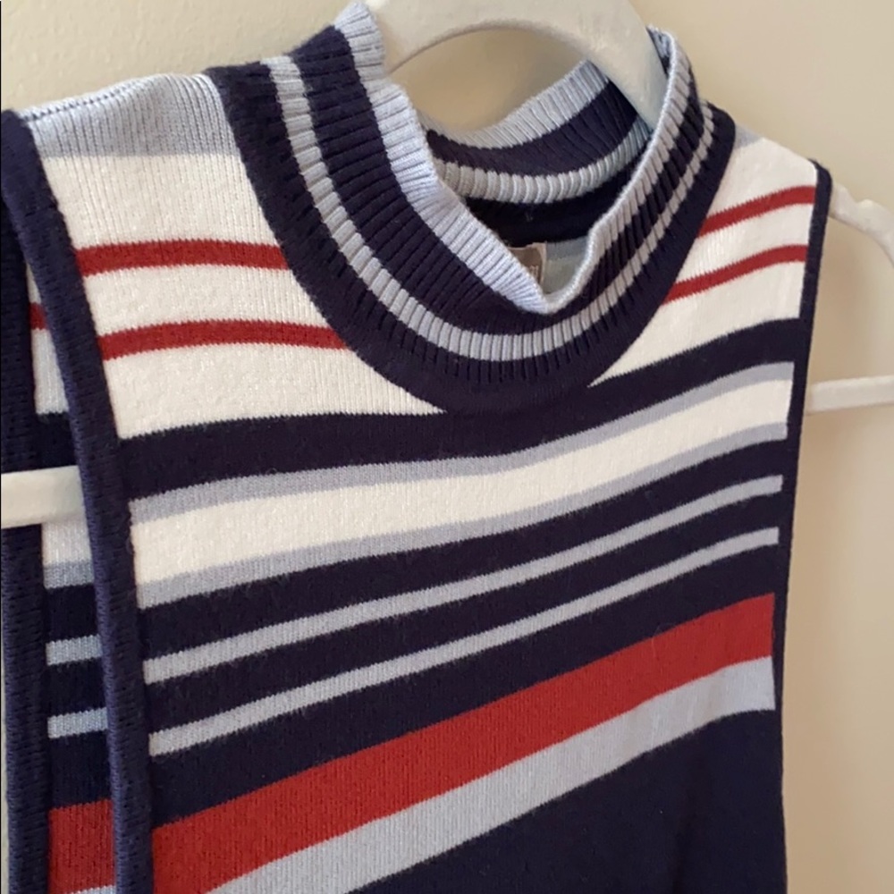 Striped Crop top vest - Picture 3 of 3